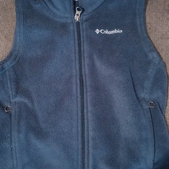 Boys fleece Columbia vest size 4/5 - Picture 1 of 3